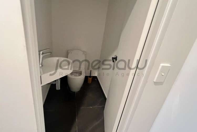 Unit 1B, Level 1 /57-59 Customs Street East City Centre_7