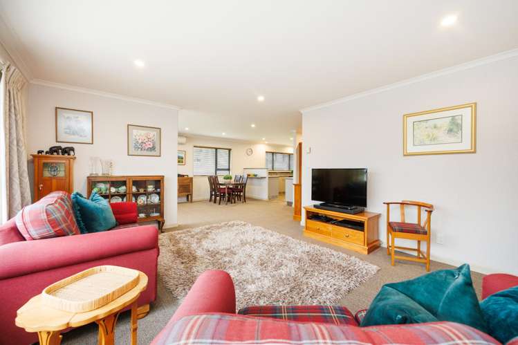 88 Warwick Street Feilding_5