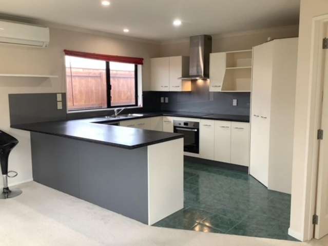 37 De Menech Grove Avalon_1
