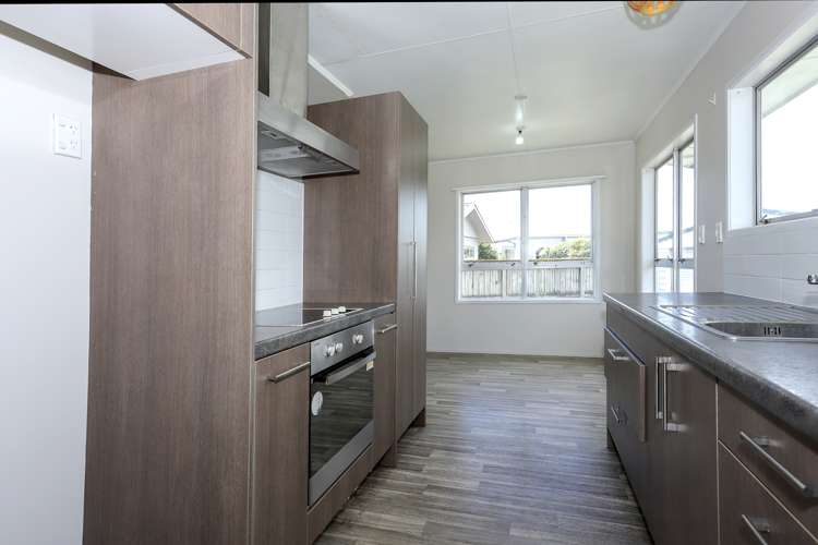 16 Girven Road Mount Maunganui_8