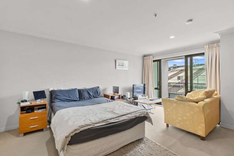 3A/118 Gladstone Road_5