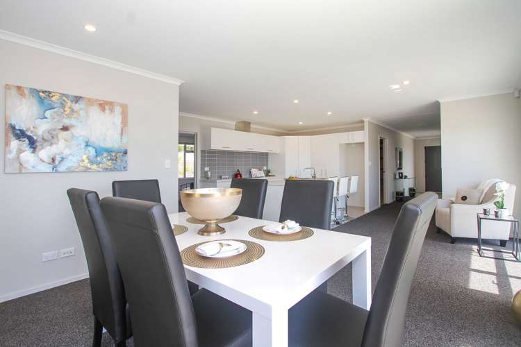 95 Pinecrest Drive Gulf Harbour_14