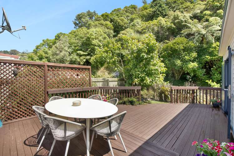 34 Lincoln Avenue Tawa_9