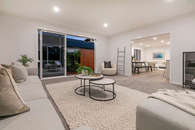 18 Milldale Drive Wainui_6