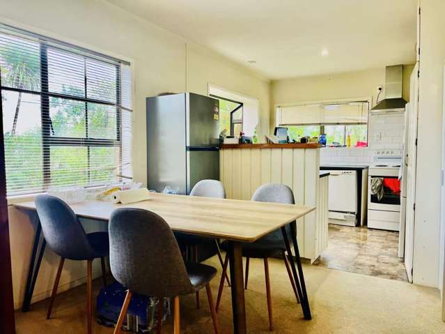 139 Mcleod Road Te Atatu South_3