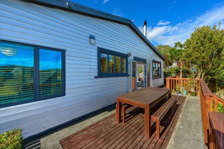 10 Cornwall Road Lyttelton_19