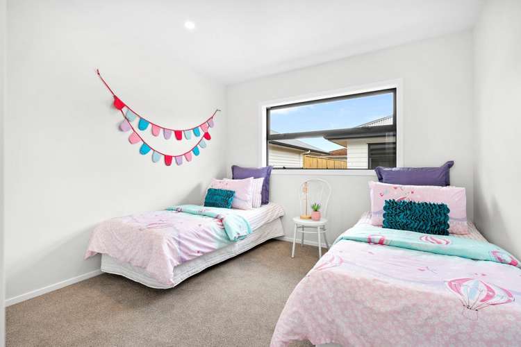 2/7 Fenwick Crescent 1076_9