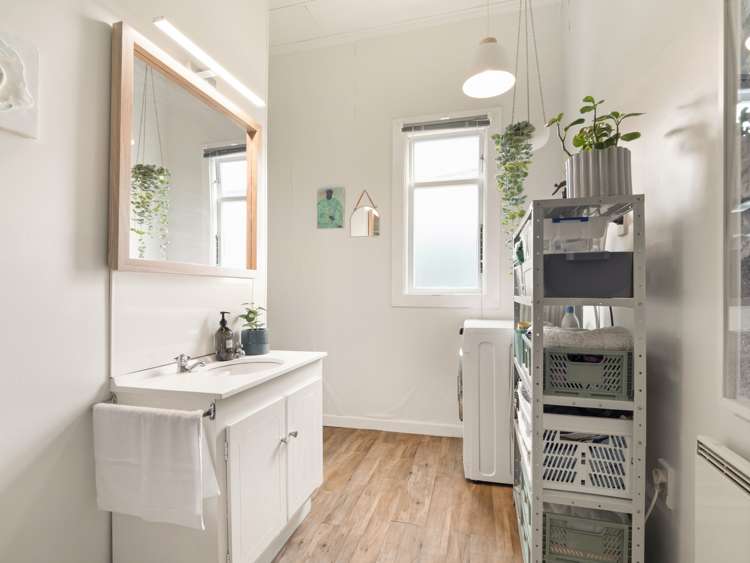 17 Whitehaven Street Lawrence_12