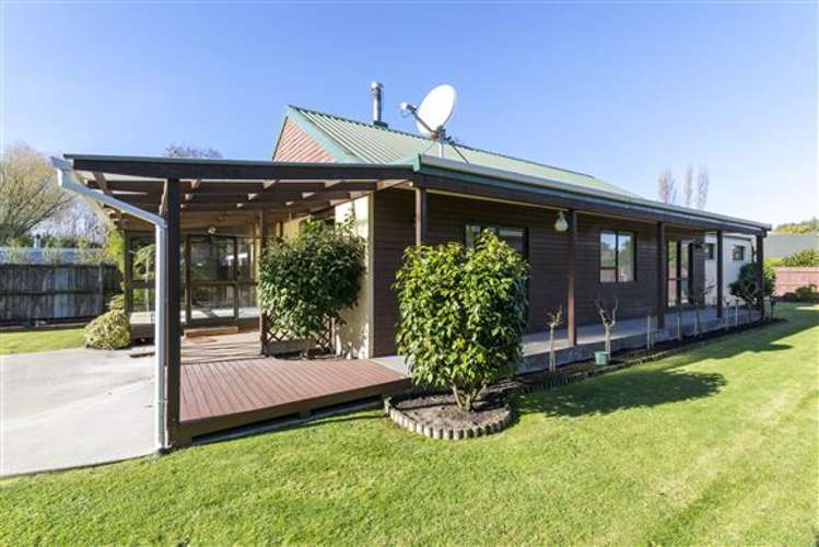 6 Mckenzie Place Waikuku Beach_1