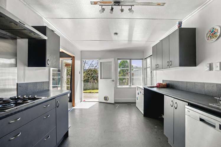 8 Hillview Crescent Taumarunui_2