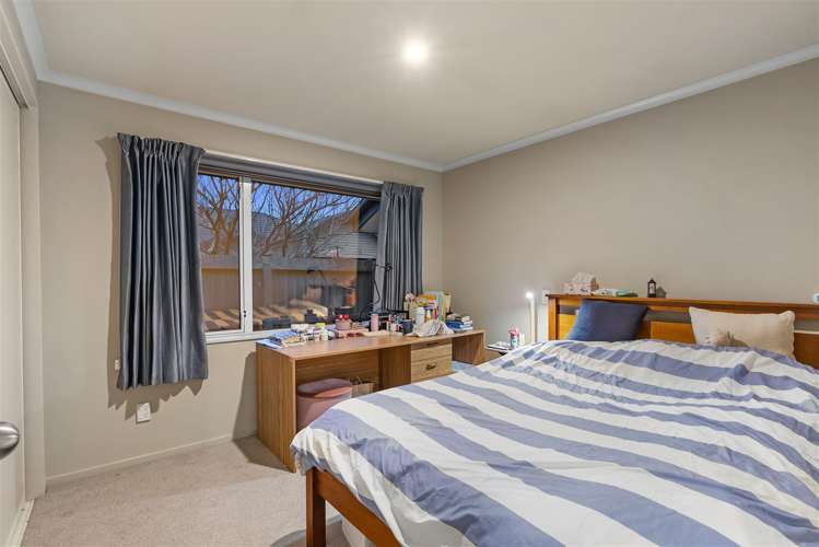 12a Hurricane Way Wigram_10