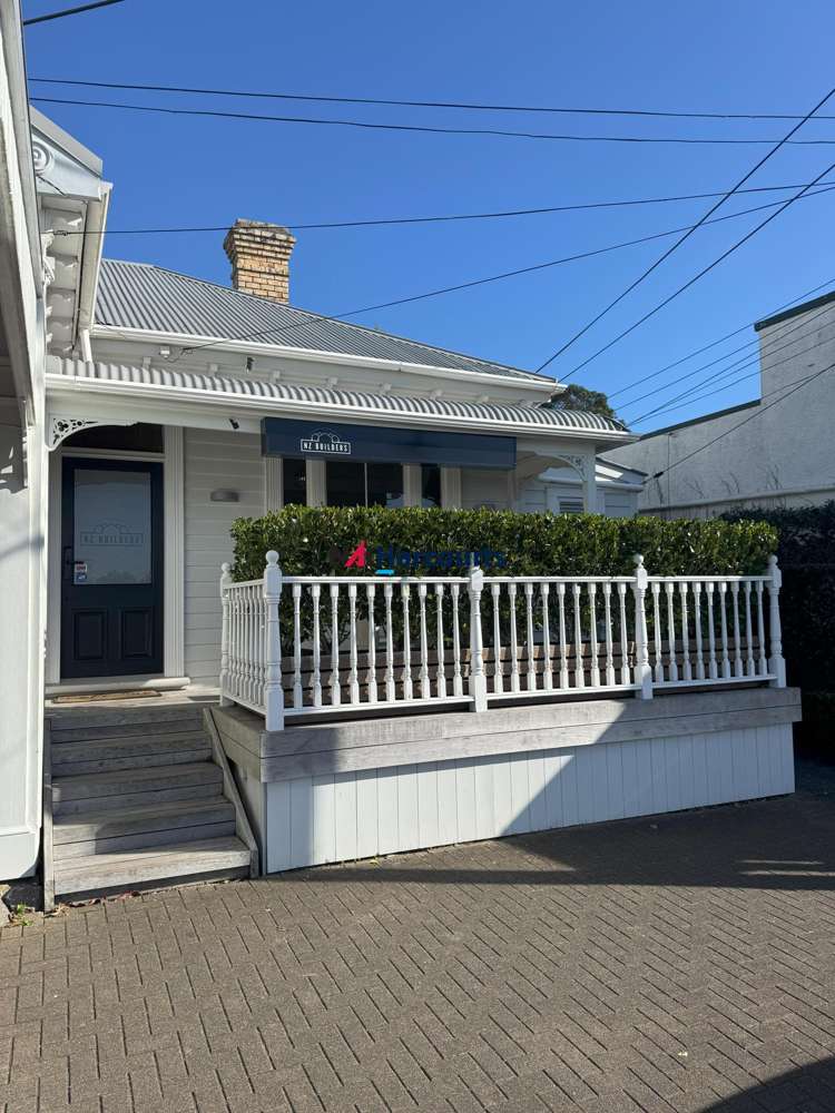 A/134 Hinemoa Street_0