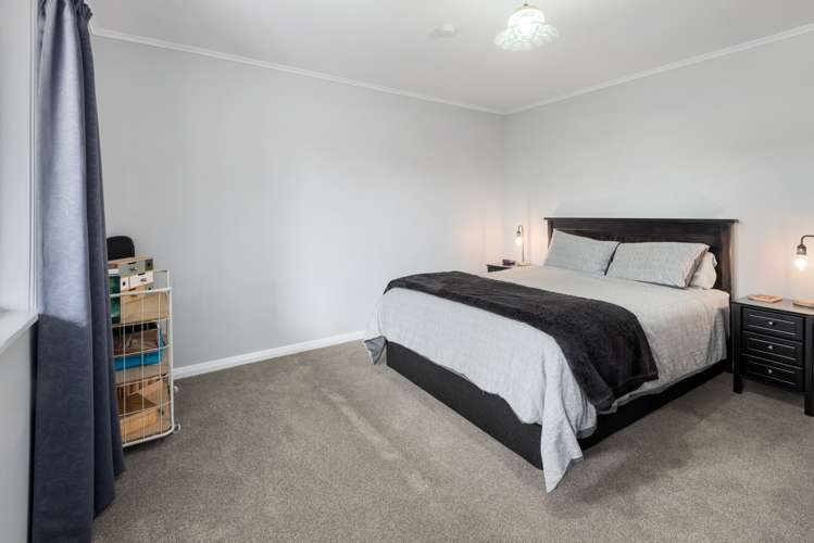 39 Powhiri Avenue Kensington_11