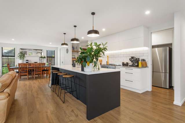 4 Caro Lane Cracroft_1