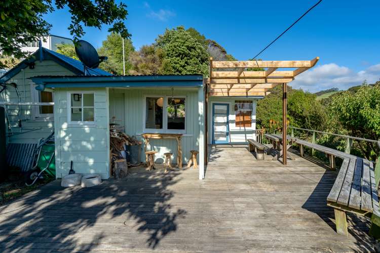 6 Ayton Street Taieri Mouth_15