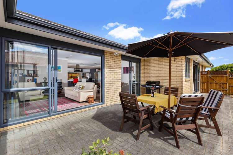 62 Aberdeen Crescent Wattle Downs_8