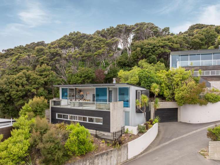 11B Walnut Place Akaroa_31