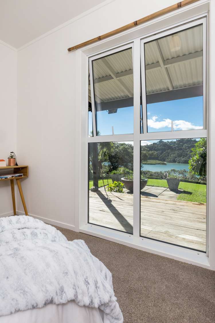 16 Dorothy Road Laingholm_14