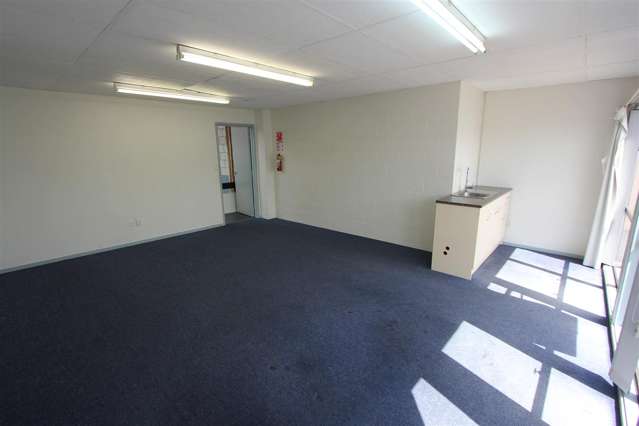 28B Rennie Drive Mangere_4