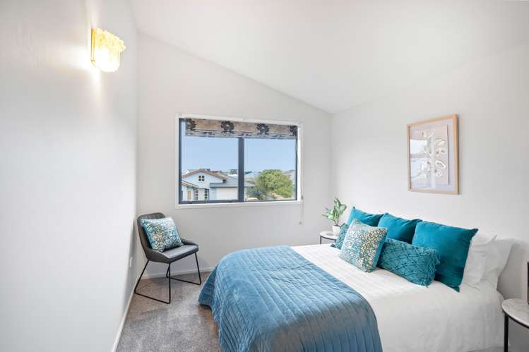 51 Eastwood Rise Waimairi Beach_11