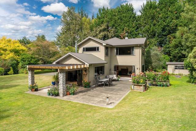 Owners Relocating - MUST SELL!
