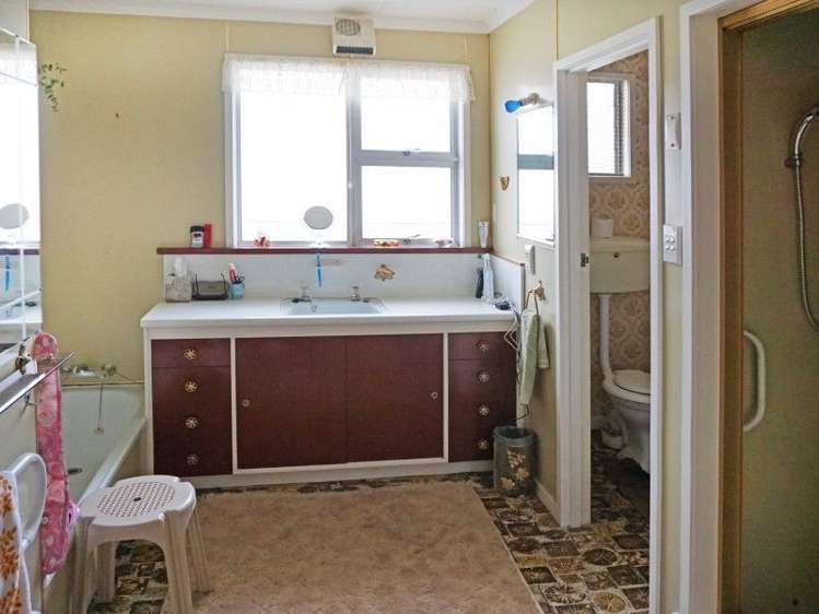 96 Racecourse Road Glengarry_9