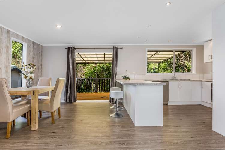 92 Leinster Avenue Raumati South_1