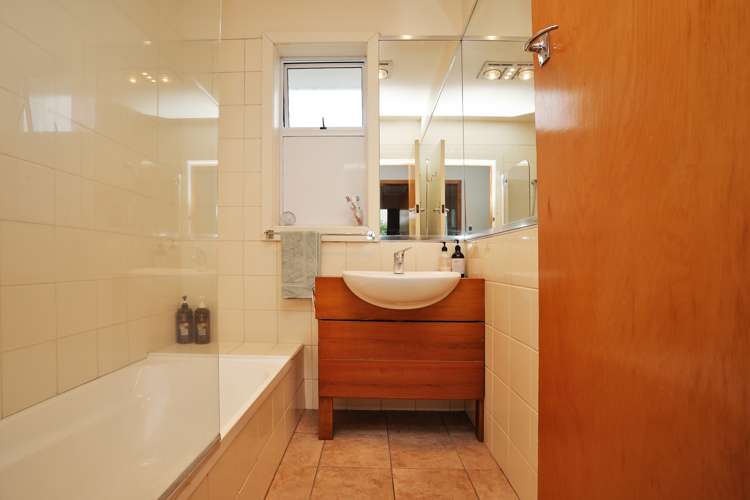 163 Stobo Street Grasmere_10