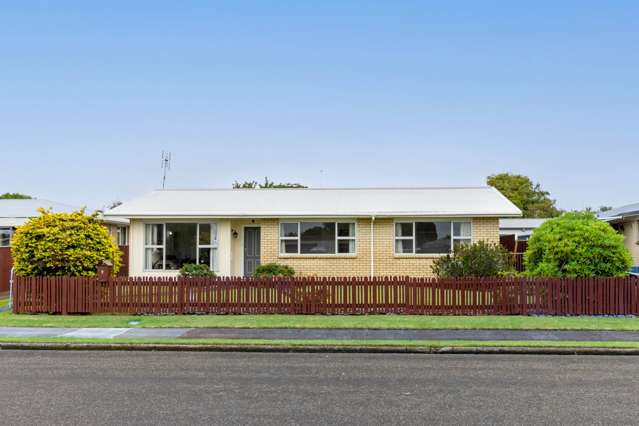 Four Bedrooms & Full Family Site