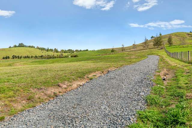 11 Sugarloaf Close Puhoi_1