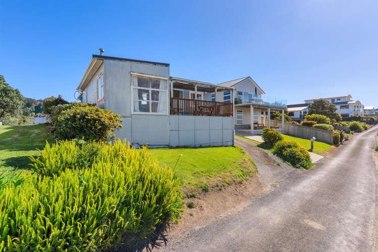 55 Carlton Crescent Maraetai_19