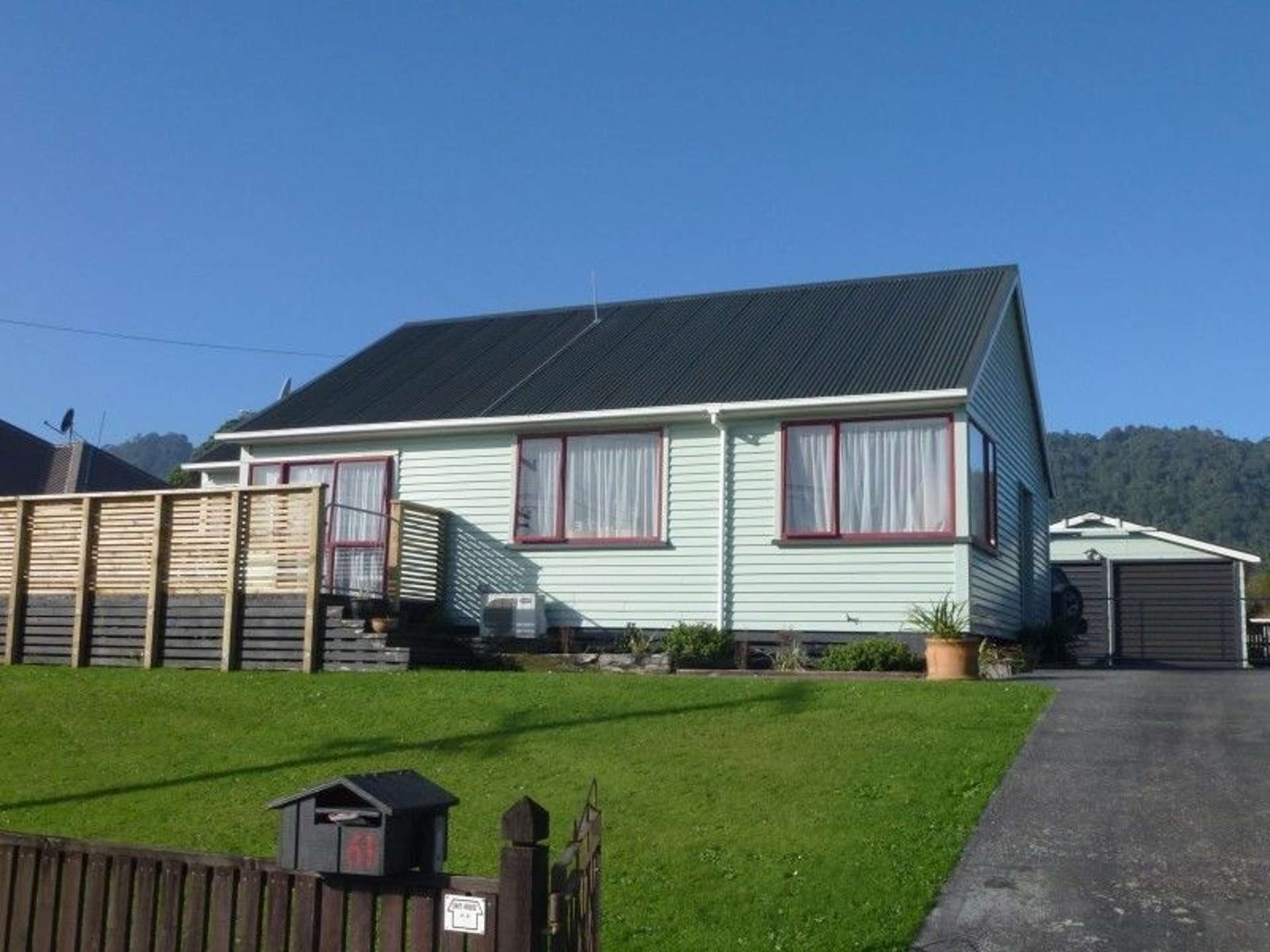 61 Fitzgerald Street Cobden_0