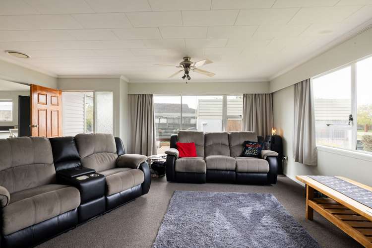 36 Dalton Crescent Dinsdale_3