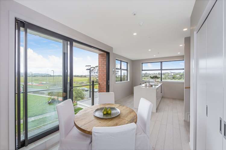 5/4 Stables Lane Silverdale_5