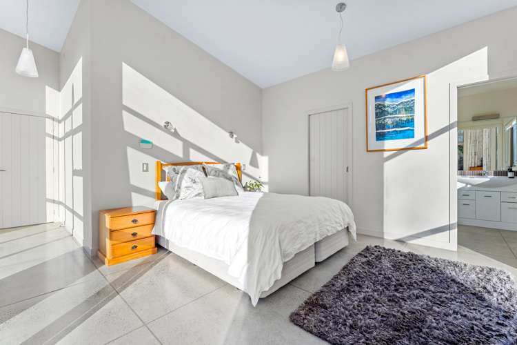 269 Okura River Road Okura_9