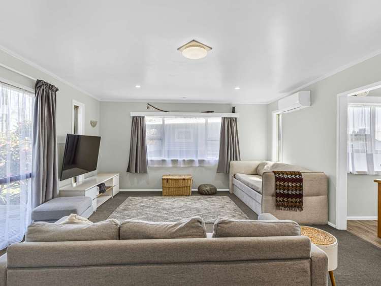 12 Hitchings Avenue Onekawa_14