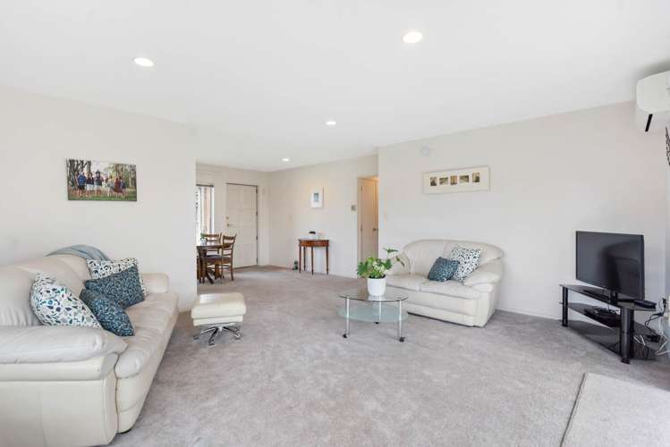 10 The Grove Red Beach_14