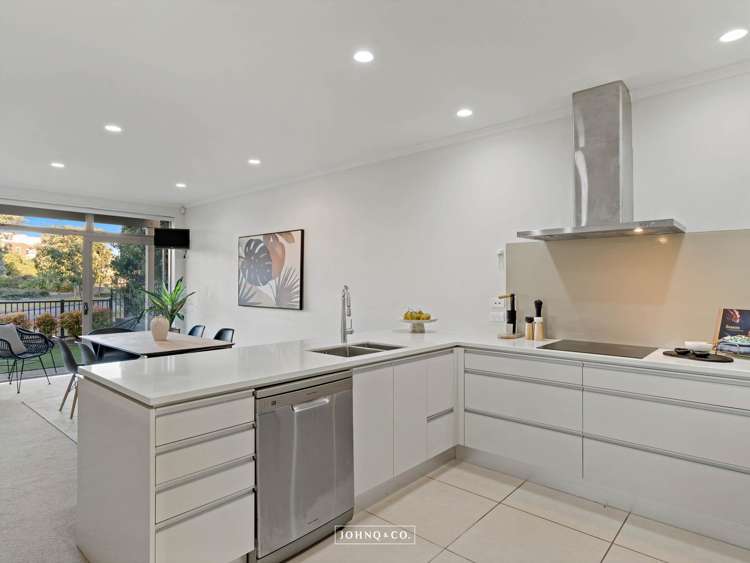 13 Tephra Boulevard Stonefields_5