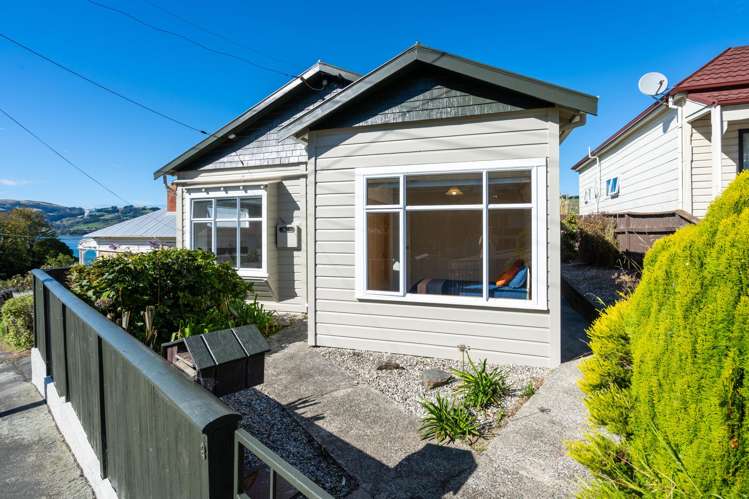 3 Athol Place Ravensbourne_20