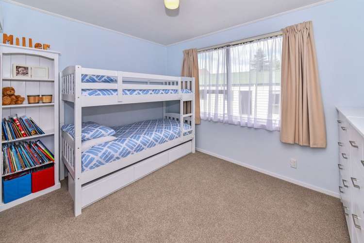 17 Rotoma Rise Clover Park_10