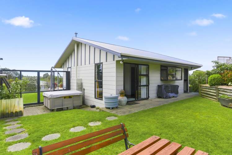2 Sunset Terrace Waikanae Beach_23