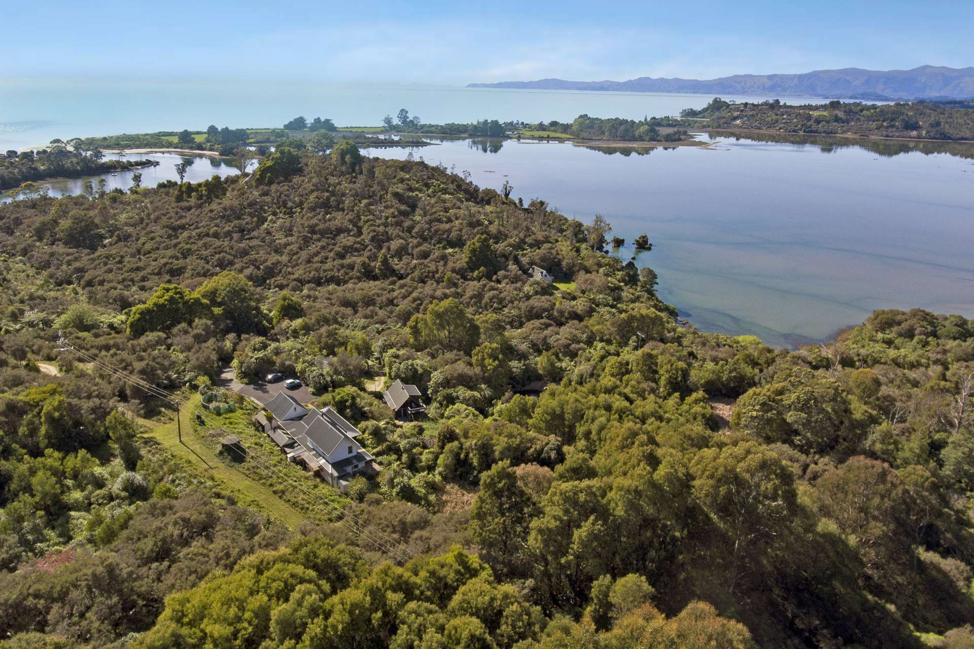 1863 Takaka-Collingwood Highway Collingwood_0