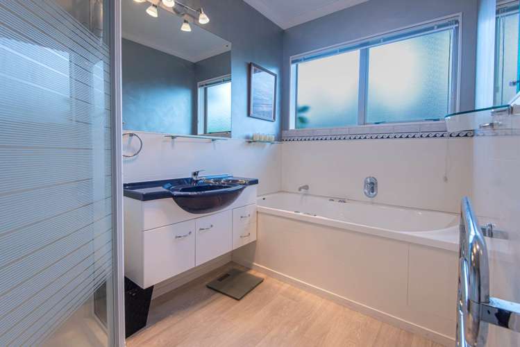 5 Sequoia Place Kamo_15