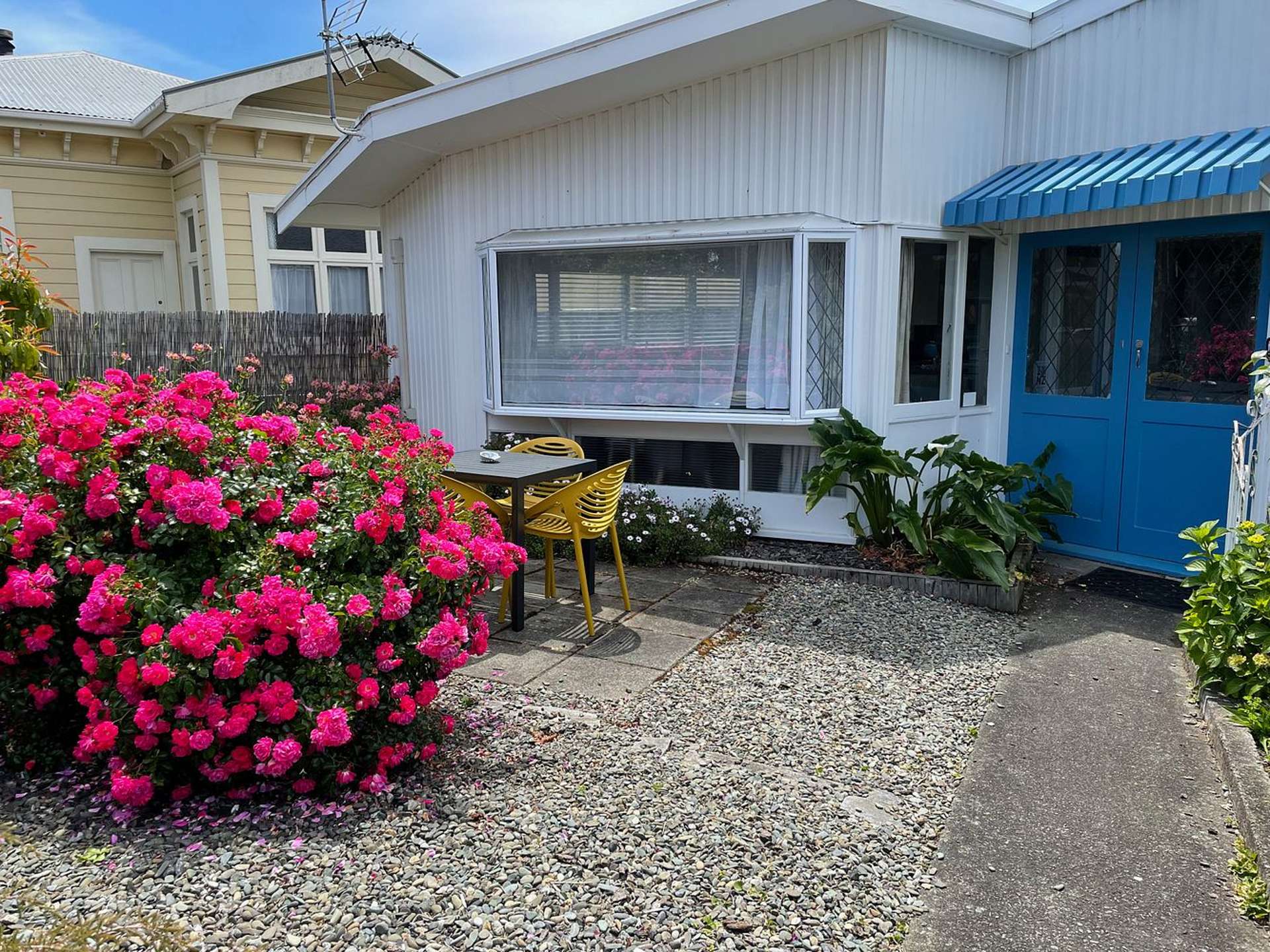 1/6 Shakespeare Walk The Wood_0