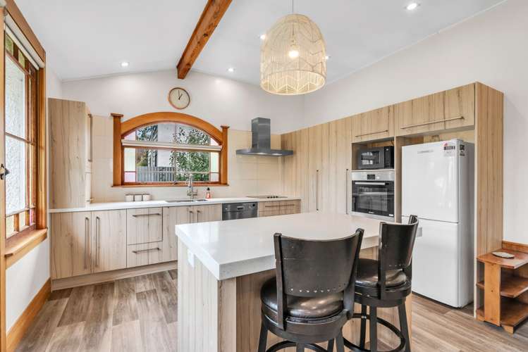 54 Earnslaw Street Avenal_15