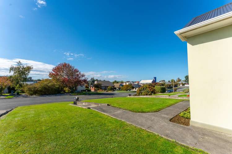 63 Marston Road Kensington_20