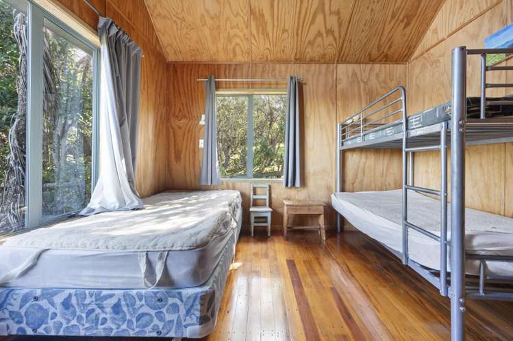 16 South Pacific Road Rakino Island_27