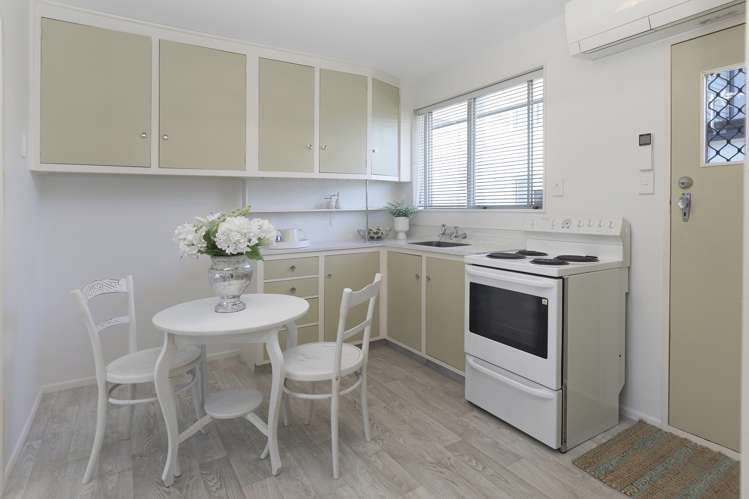 3/551 Hereford Street Linwood_6