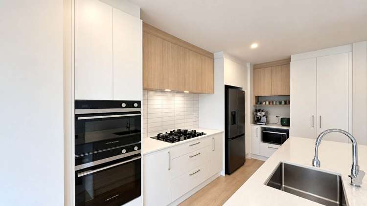 2 Aquamarine Road Rosehill_8
