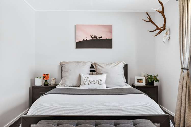 60 Grace Crescent Richmond Heights_18